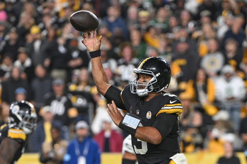 Russell Wilson throwing vs Jets