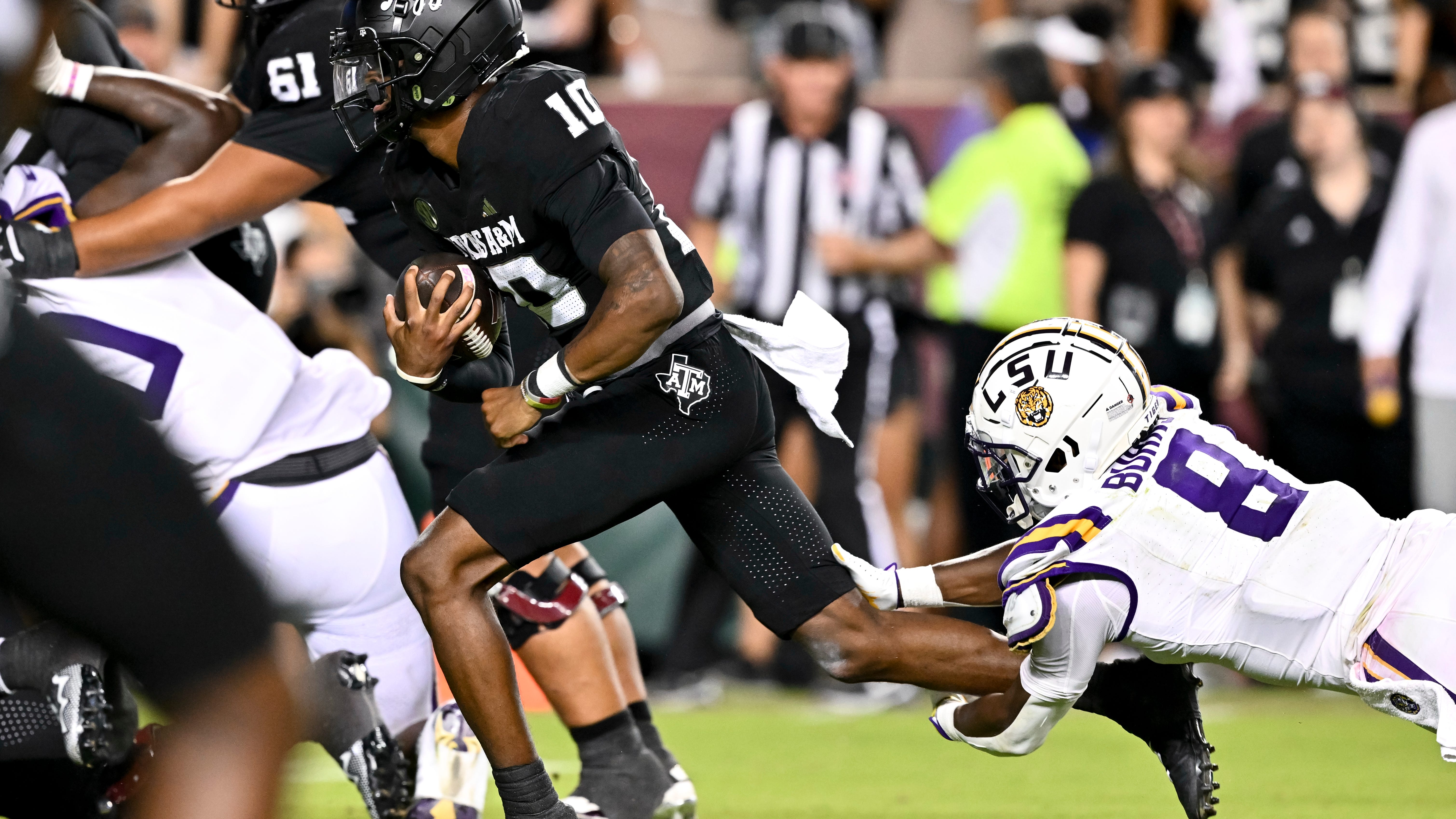 Texas A&M romps in second half to beat LSU