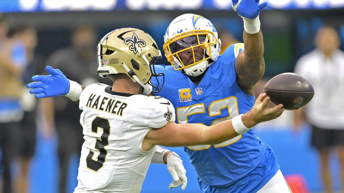 Saints switch young QBs, but 2024 spiral continues in ugly loss to Chargers