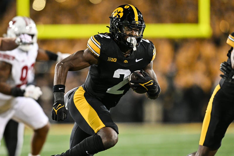 Kaleb Johnson running for Iowa