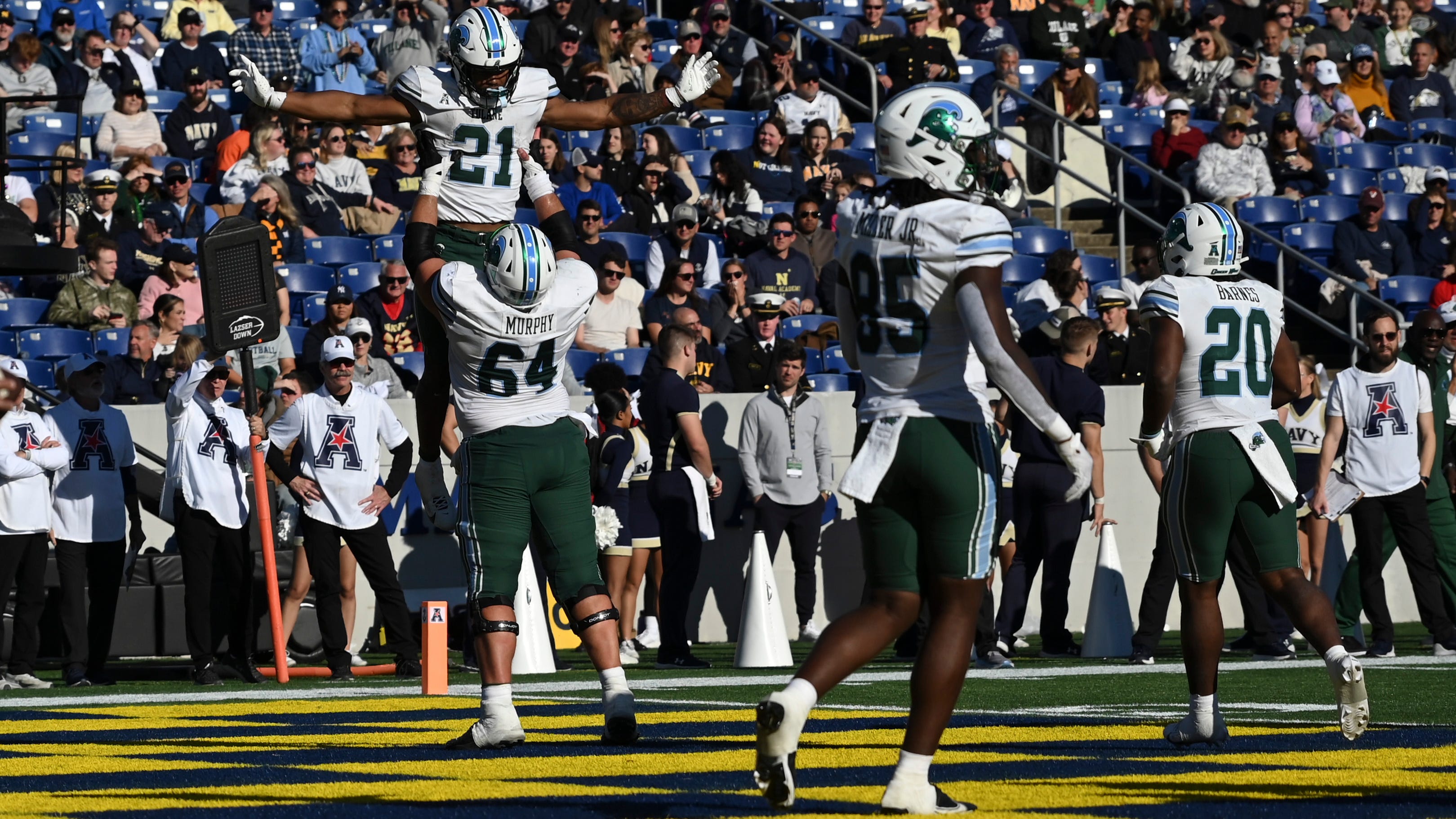 Green Wave sinks Navy 35-0, earns 3rd consecutive trip to AAC title game