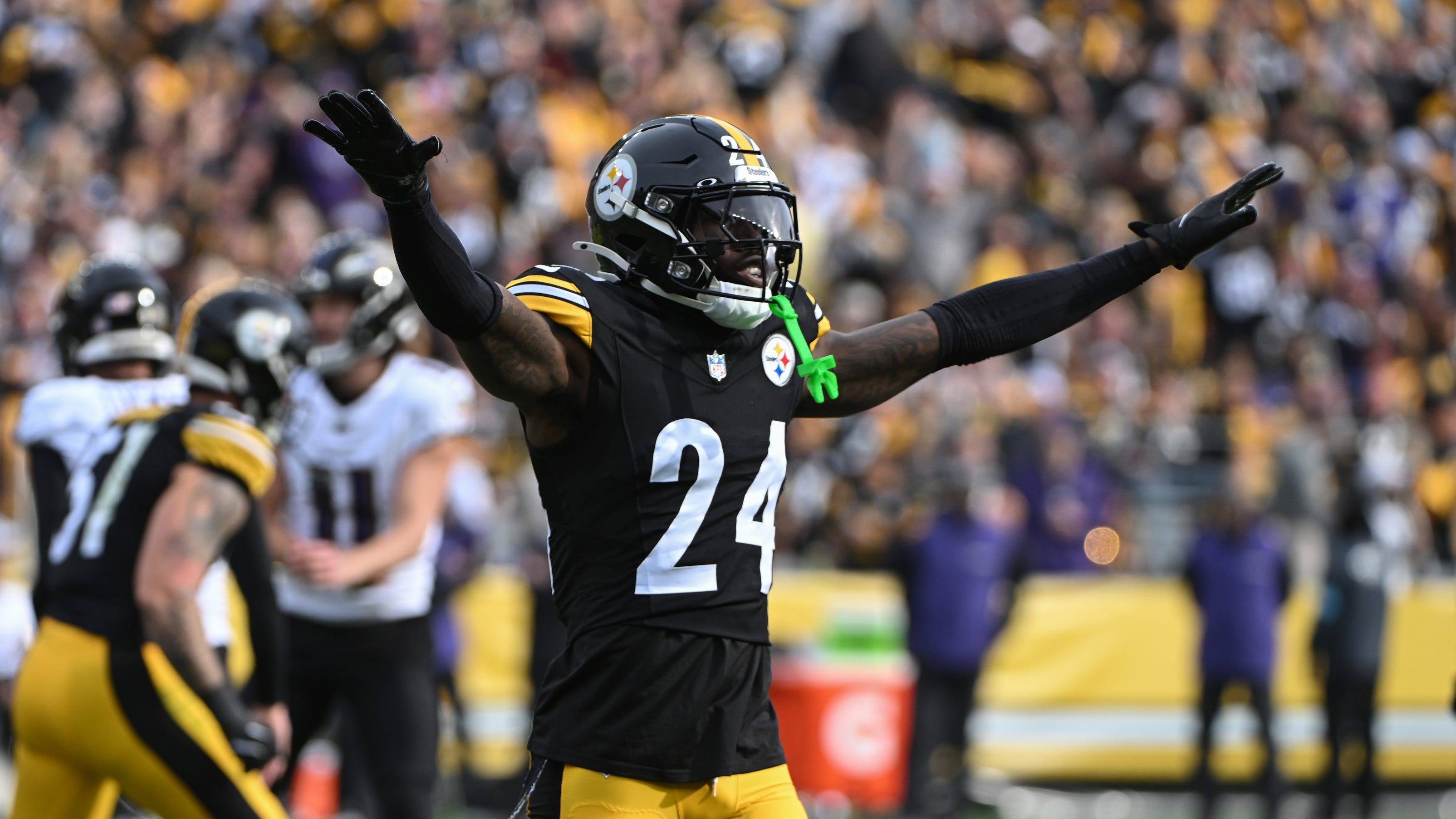 The BIG plays as the Steelers beat Baltimore