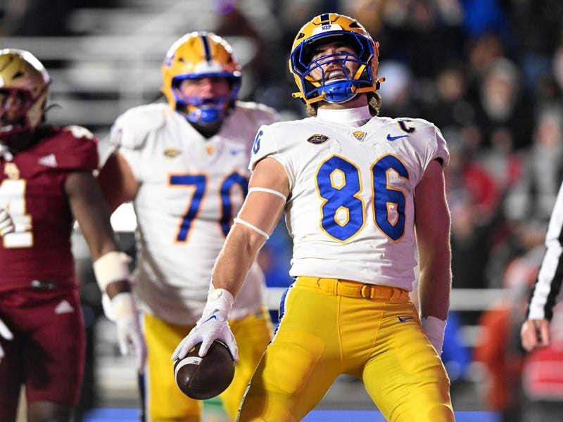 Gavin Bartholomew celebrating