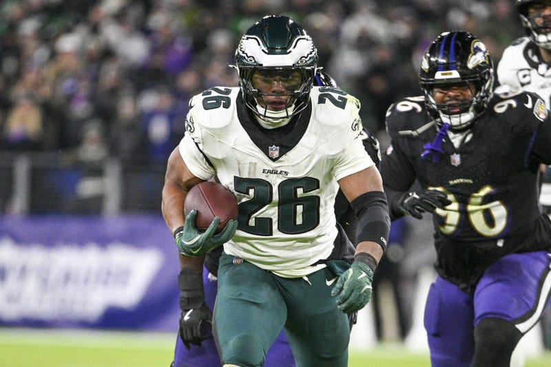 Saquon Barkley running at you
