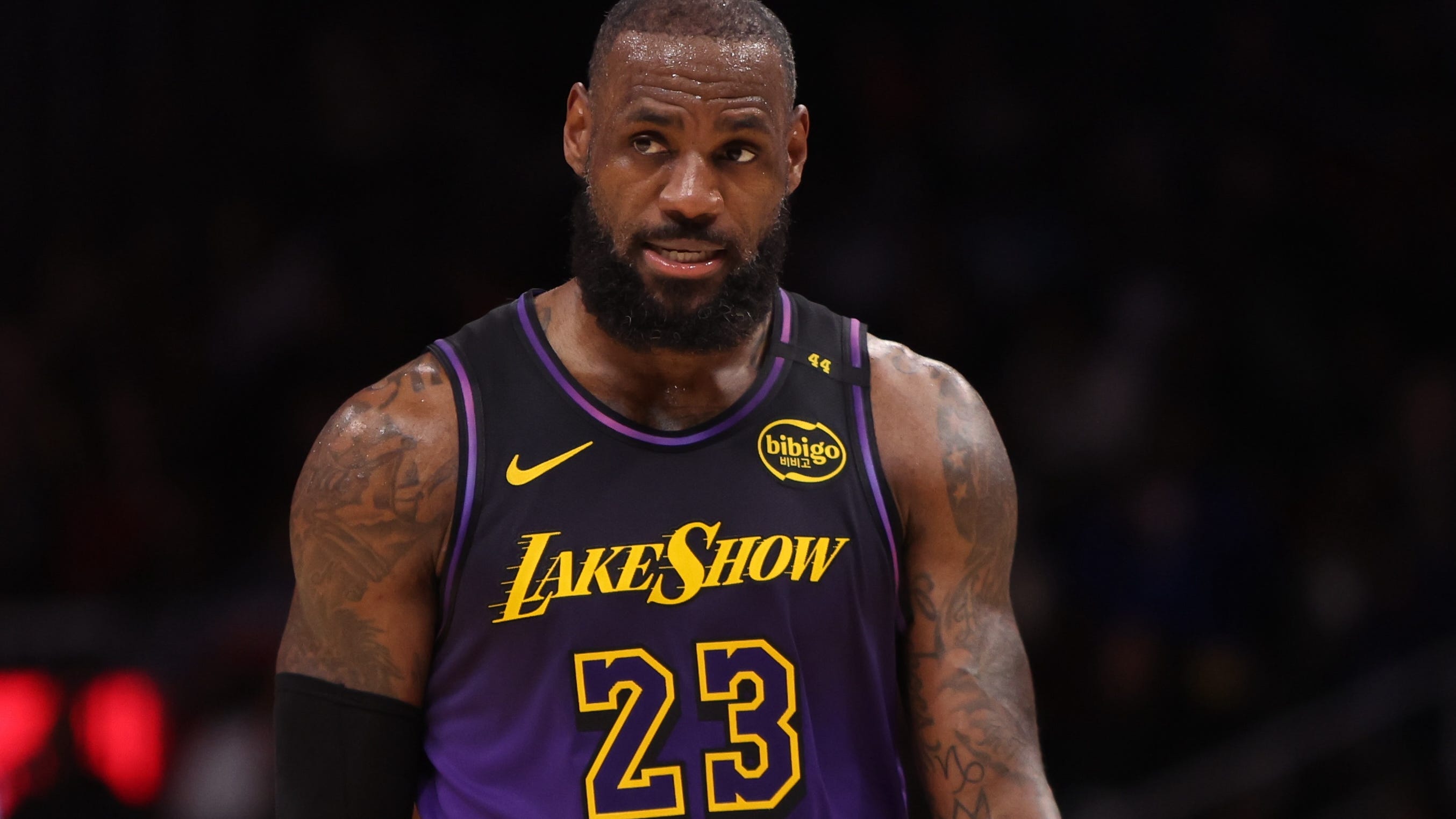 Lakers Are Now Favorites To Miss The Playoffs | BetQL