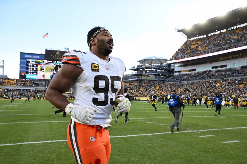 Cleveland Browns Defensive End Myles Garrett