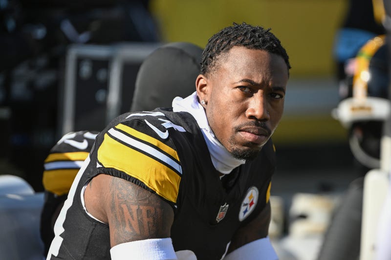 Joey Porter on sideline