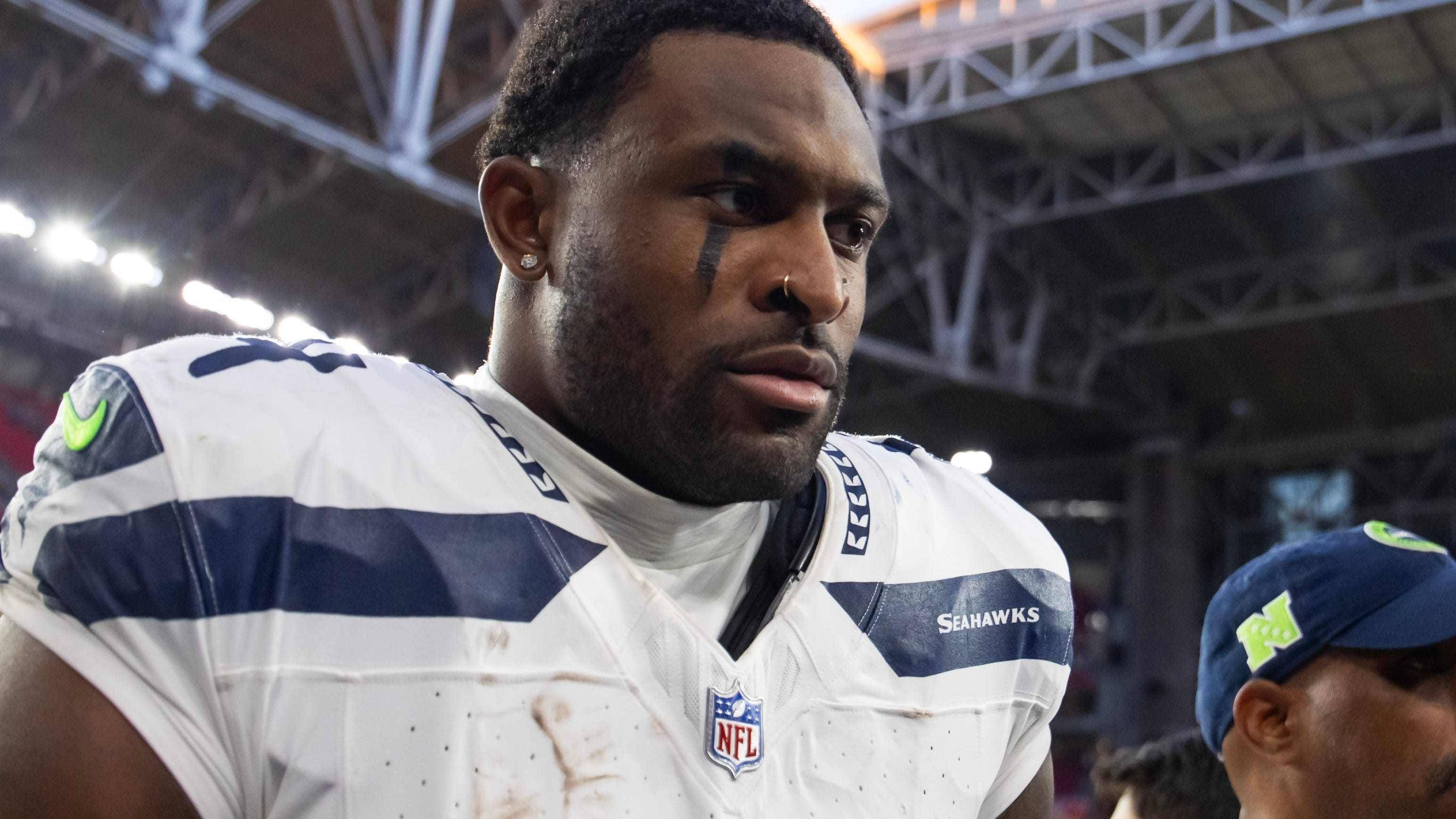 Seahawks at Bears Week 17 TNF Player Prop Picks | BetQL