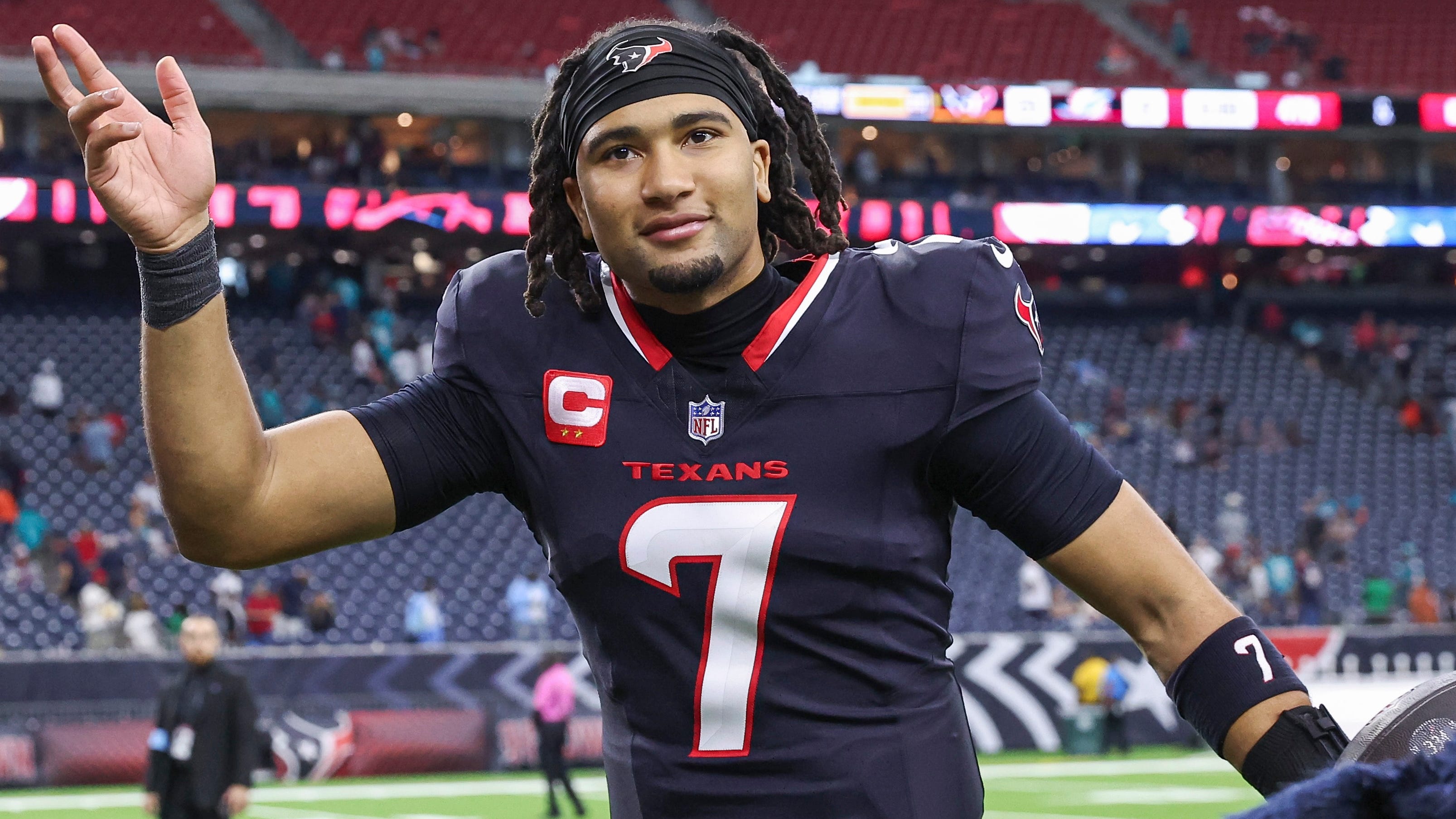 NFL Week 16 Parlay Picks: Saturday Slate | BetQL