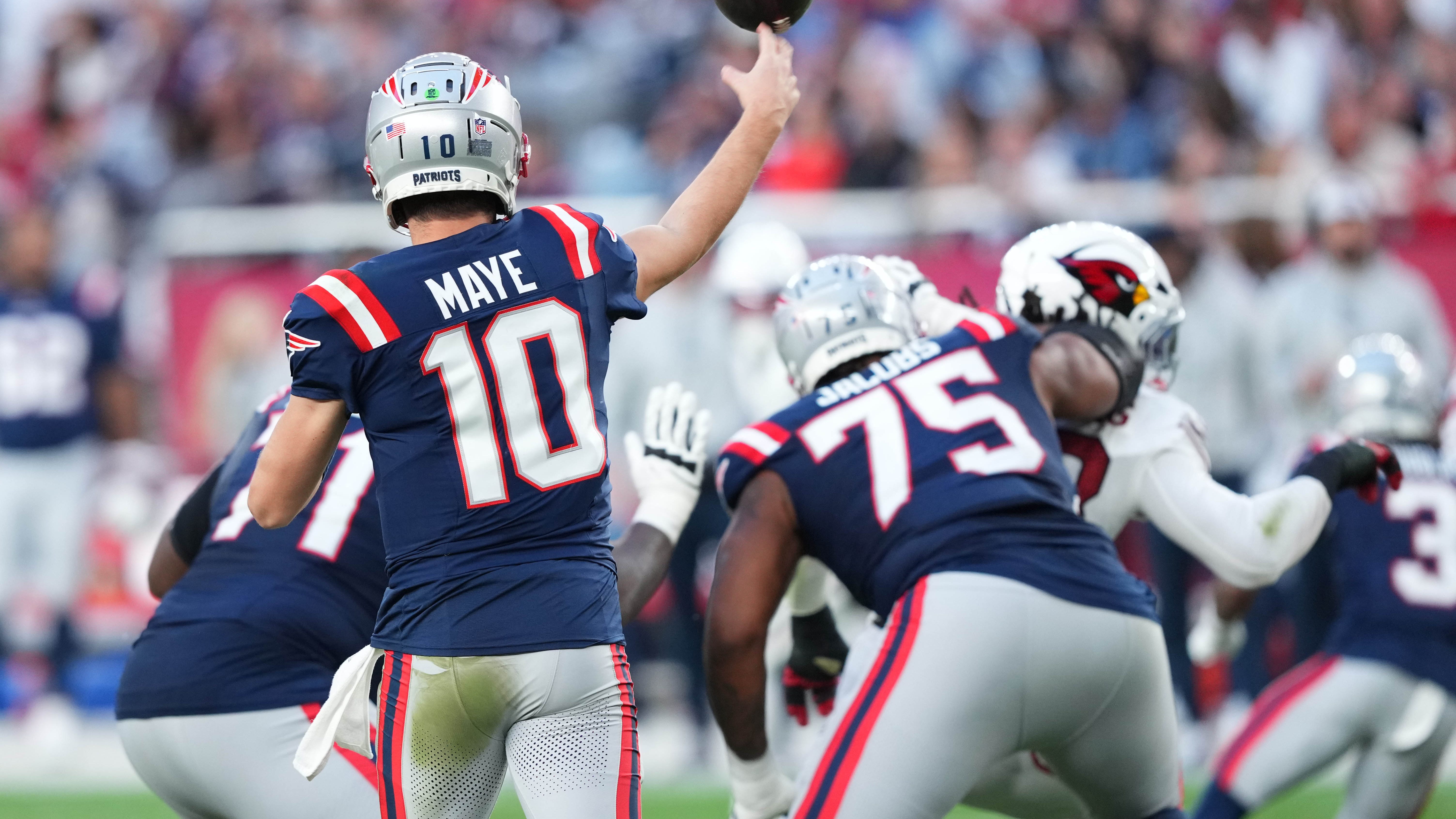 Simon: Patriots' offense floundering