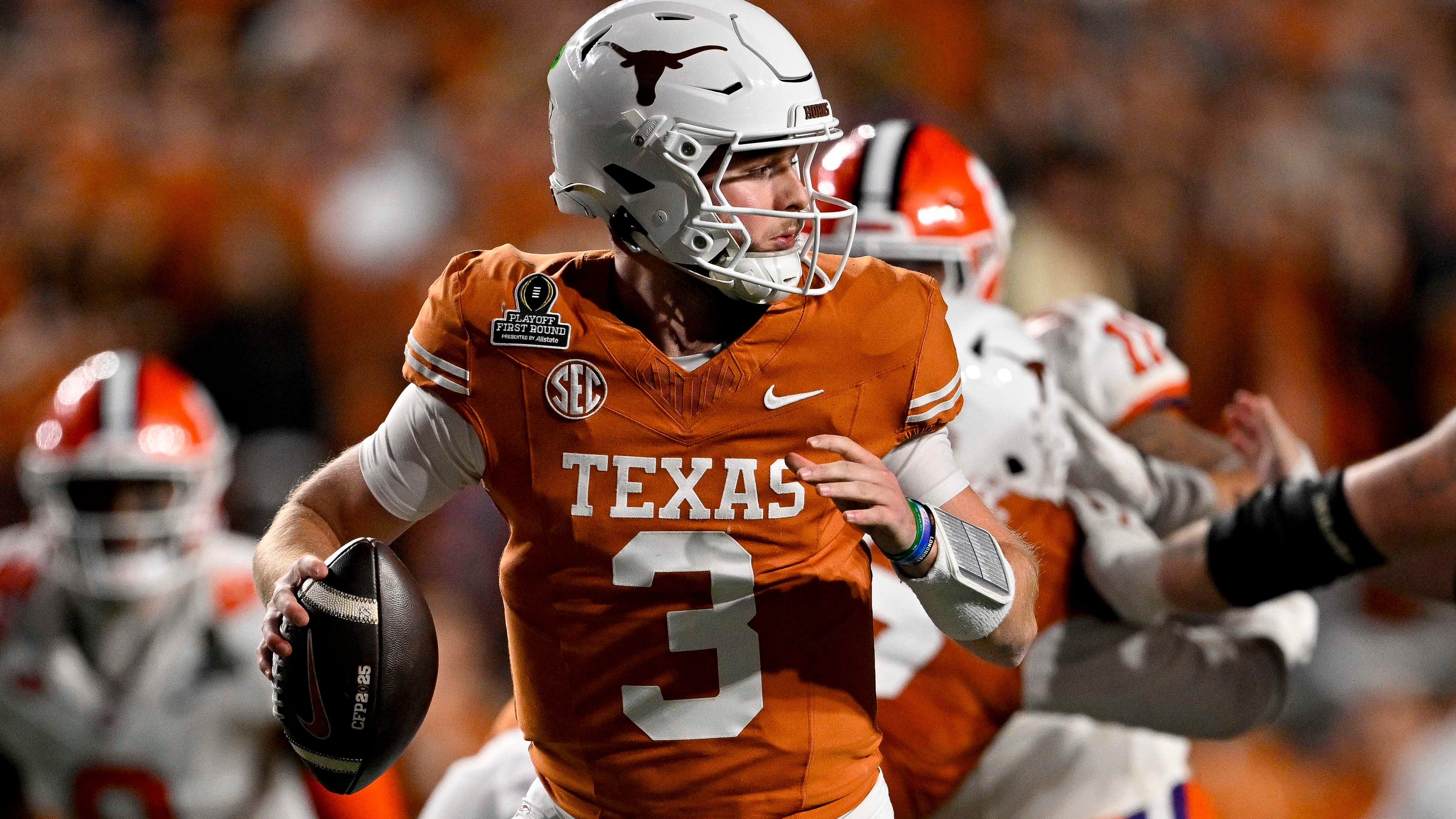 Peach Bowl CFP Quarterfinal Picks: Texas vs. Arizona State | BetQL