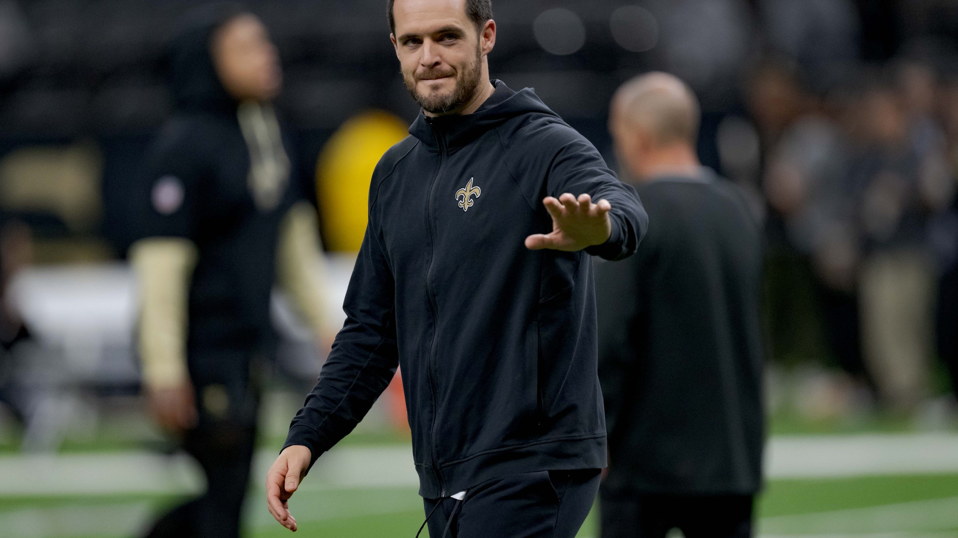 Shanle: Derek Carr car review seems petty, saga with Saints getting ugly