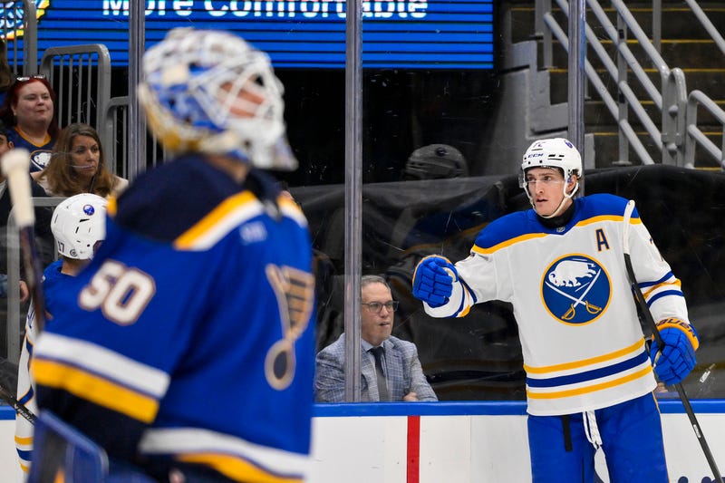 Tage Thompson