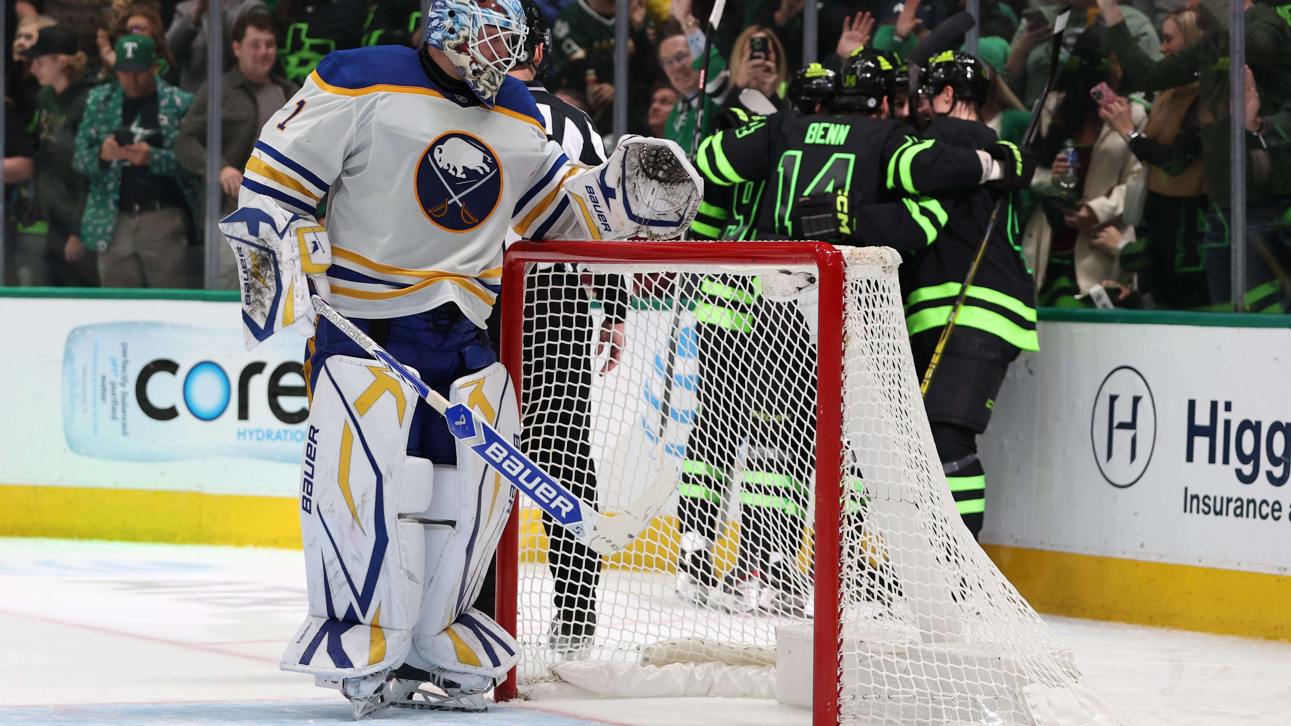 Sabres' win streak stalls in Dallas