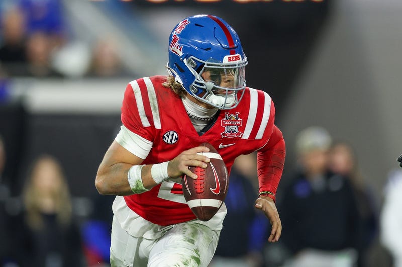 Ole Miss QB Jaxson Dart