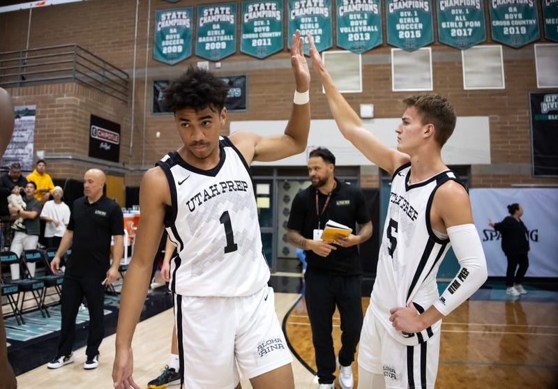 Anthony Felesi slapping 5