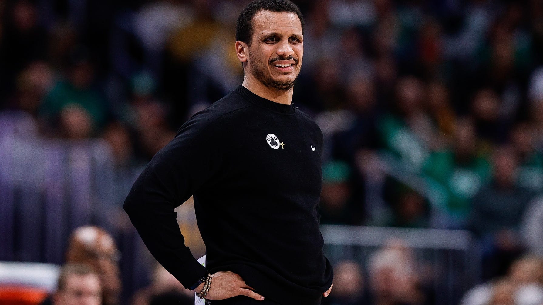 The reason Joe Mazzulla invited Mike Vrabel to Celtics practice