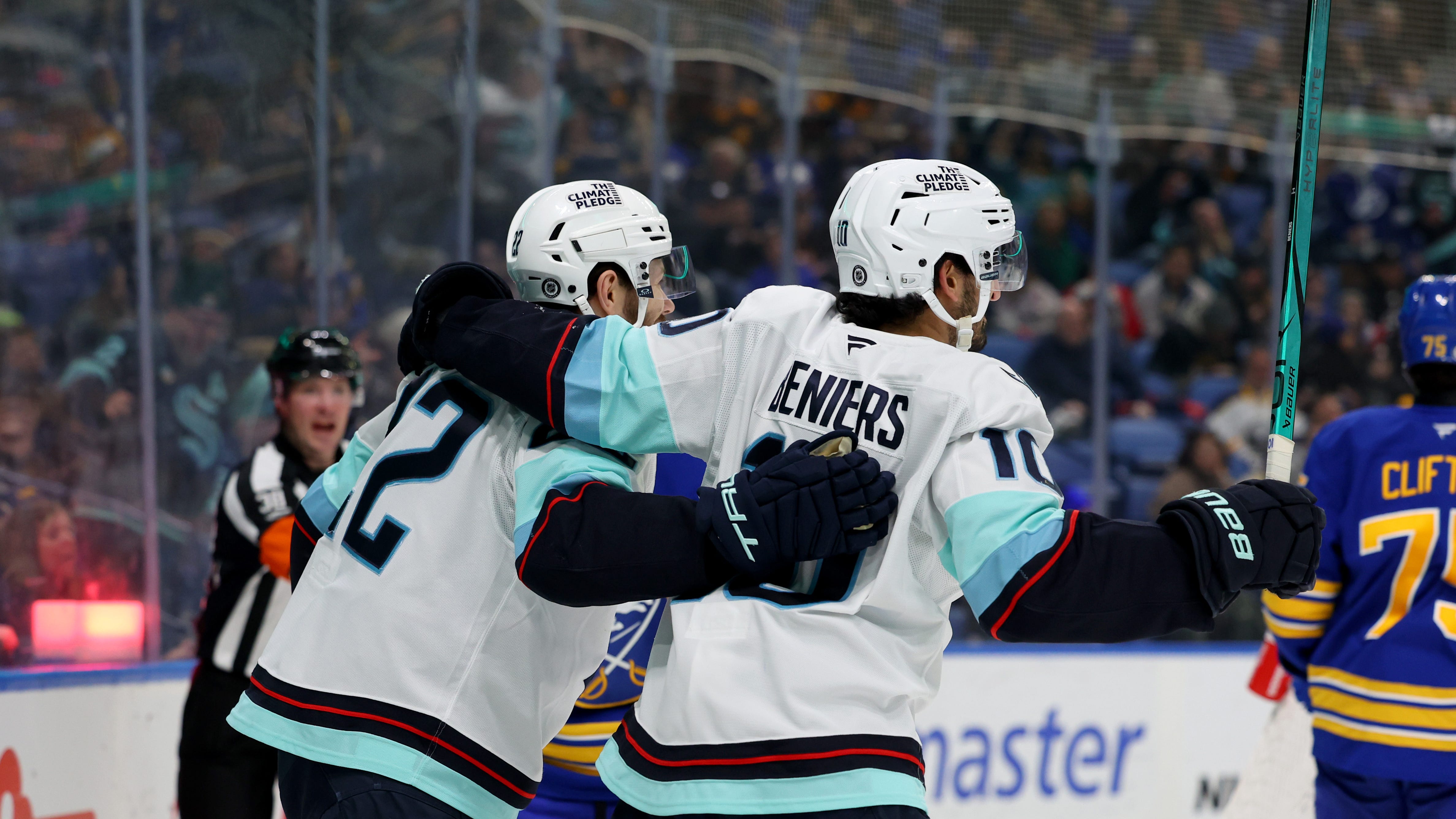 Sabres fade after quick start against Seattle