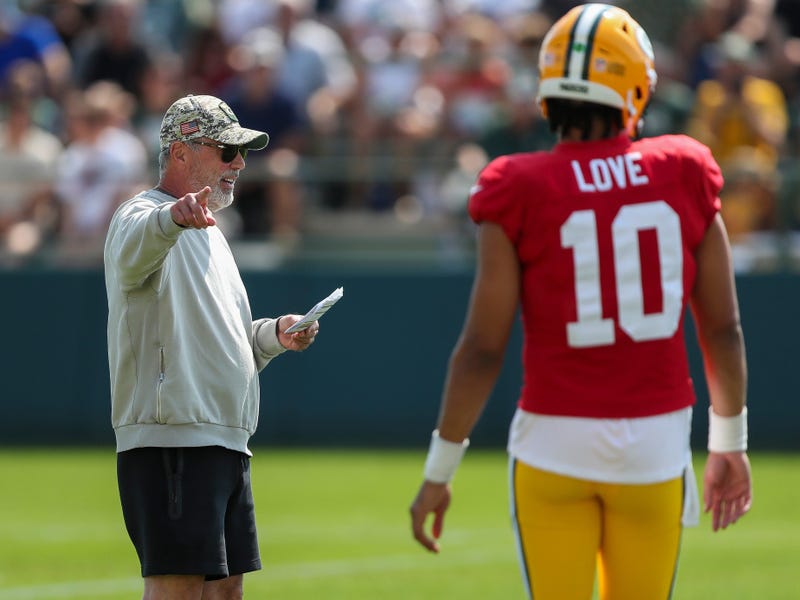 Green Bay Packers quarterbacks coach Tom Clements directs traffic during a drill on Saturday, July 27, 2024, at Ray Nitschke Field in Ashwaubenon, Wis. Tork Mason/USA TODAY NETWORK-Wisconsin