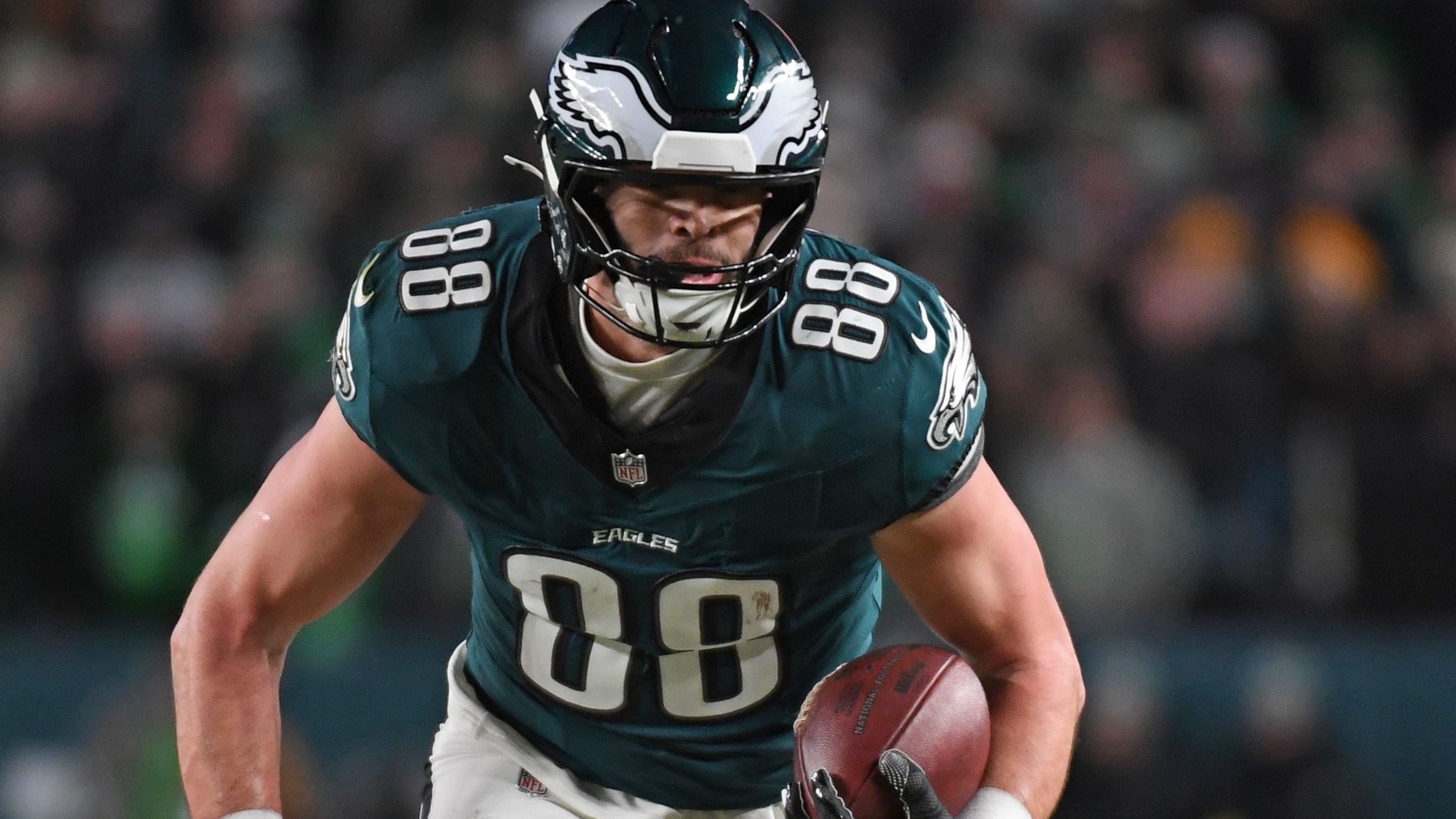 Goedert's Resurgence: Eagles' Tight End Takes Flight Post-Injury