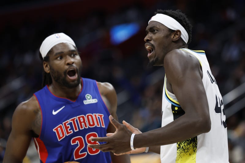 Isaiah Stewart, Pascal Siakam