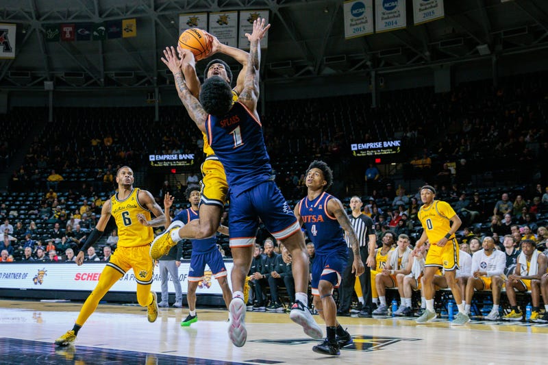 WSU defeats UTSA for 3rd straight win