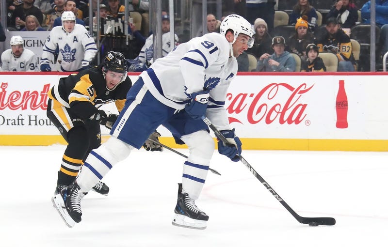 Tavares gets behind Pens for goal