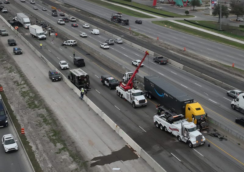 Interstate 35 crash