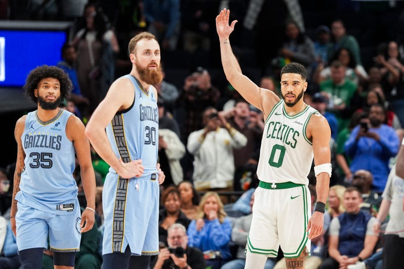 Celtics' Jayson Tatum (0) hypes up the crowd as Boston fans chant for the Celtics as time expires and they defeated the Grizzlies 117-103 at FedExForum in Memphis, Tenn., on Monday, March 31, 2025.