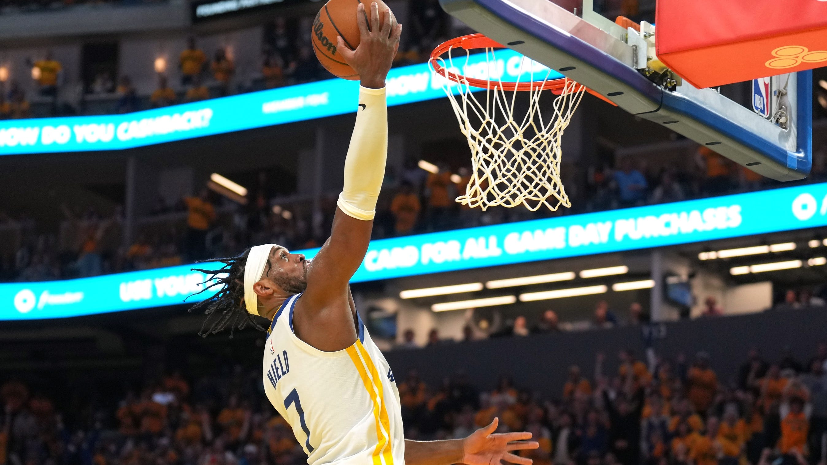 Warriors beat Rockets thanks to Buddy Hield
