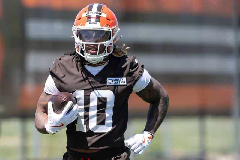 May 9, 2025; Berea, OH, USA; Cleveland Browns running back Quinshon Judkins (10) runs with the ball during rookie minicamp at CrossCountry Mortgage Campus. 