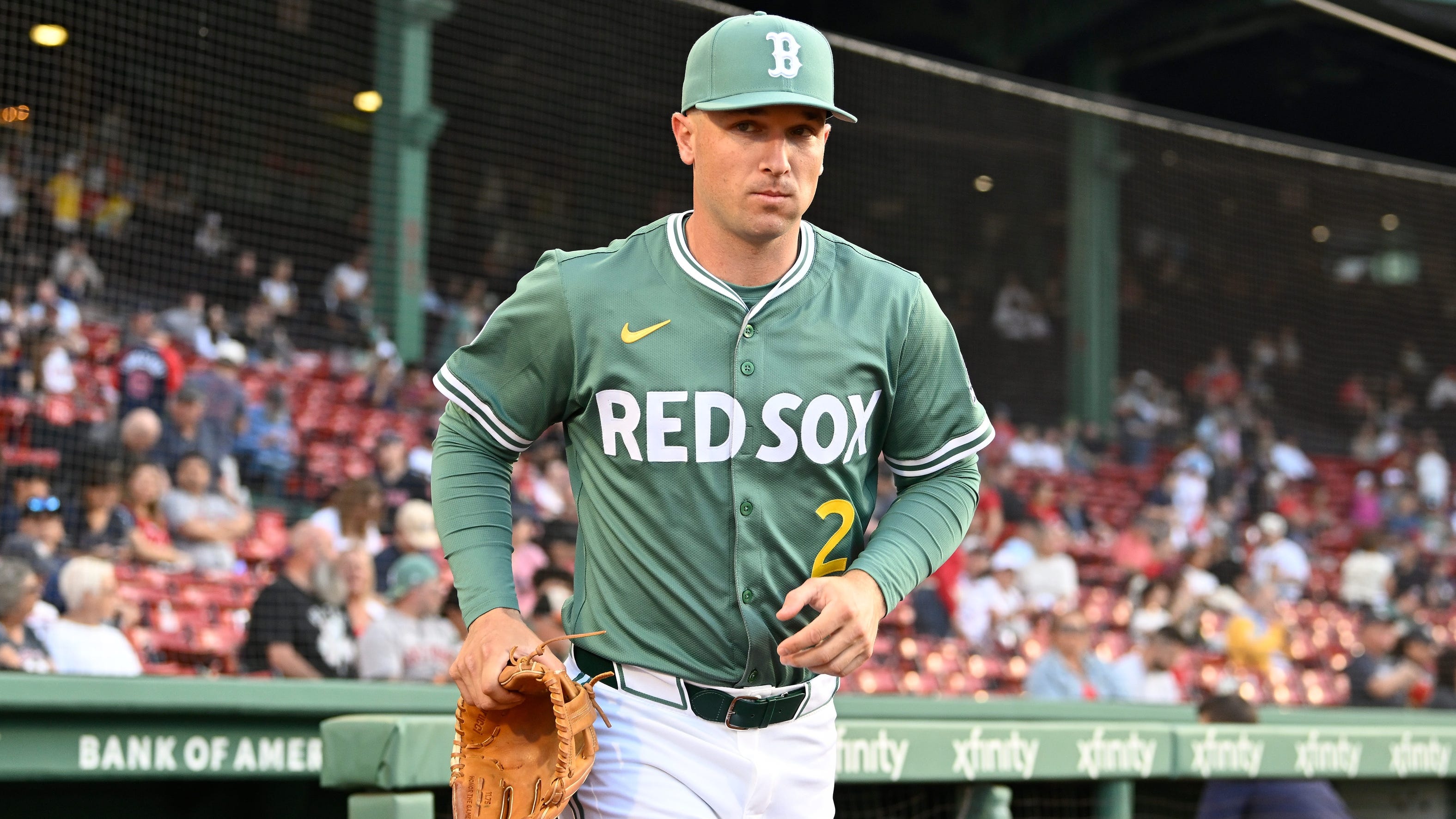 Alex Bregman updates recovery progress, confirms he’s open to Red Sox extension