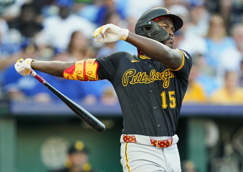 Oneil Cruz follow through on swing