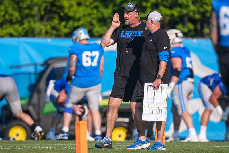 Dan Campbell, John Morton