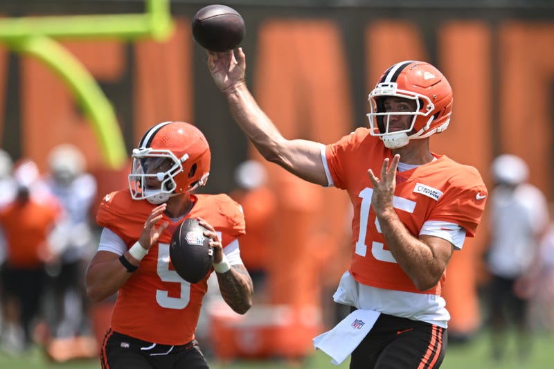 Jul 28, 2025; Berea, OH, USA; Cleveland Browns quarterback Dillon Gabriel (5) and quarterback Joe Flacco (15) throw passes during training camp at CrossCountry Mortgage Campus.