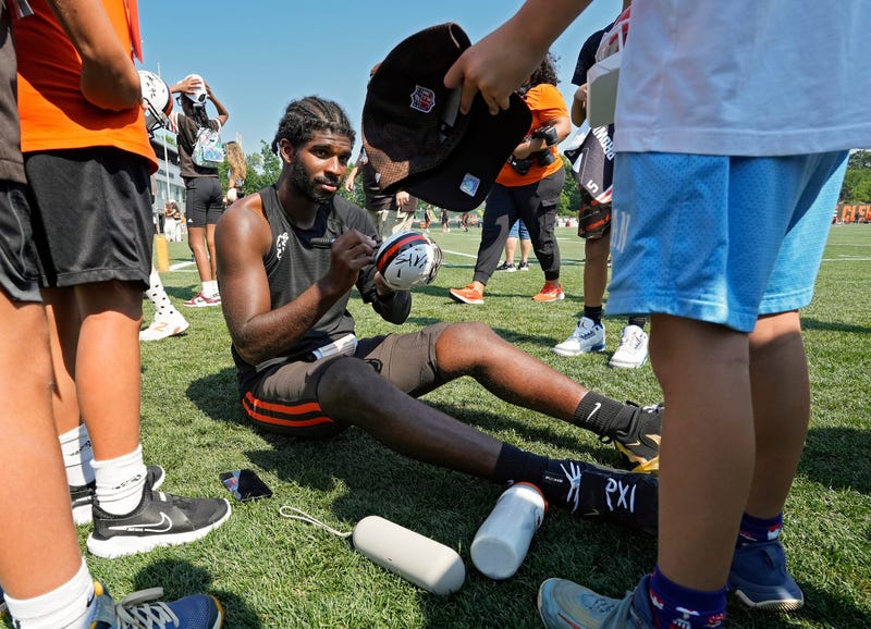 Cabot: Browns doing everything they can to help Shedeur