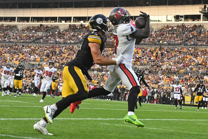 Bucky Irvin beats Payton Wilson for TD in preseason game