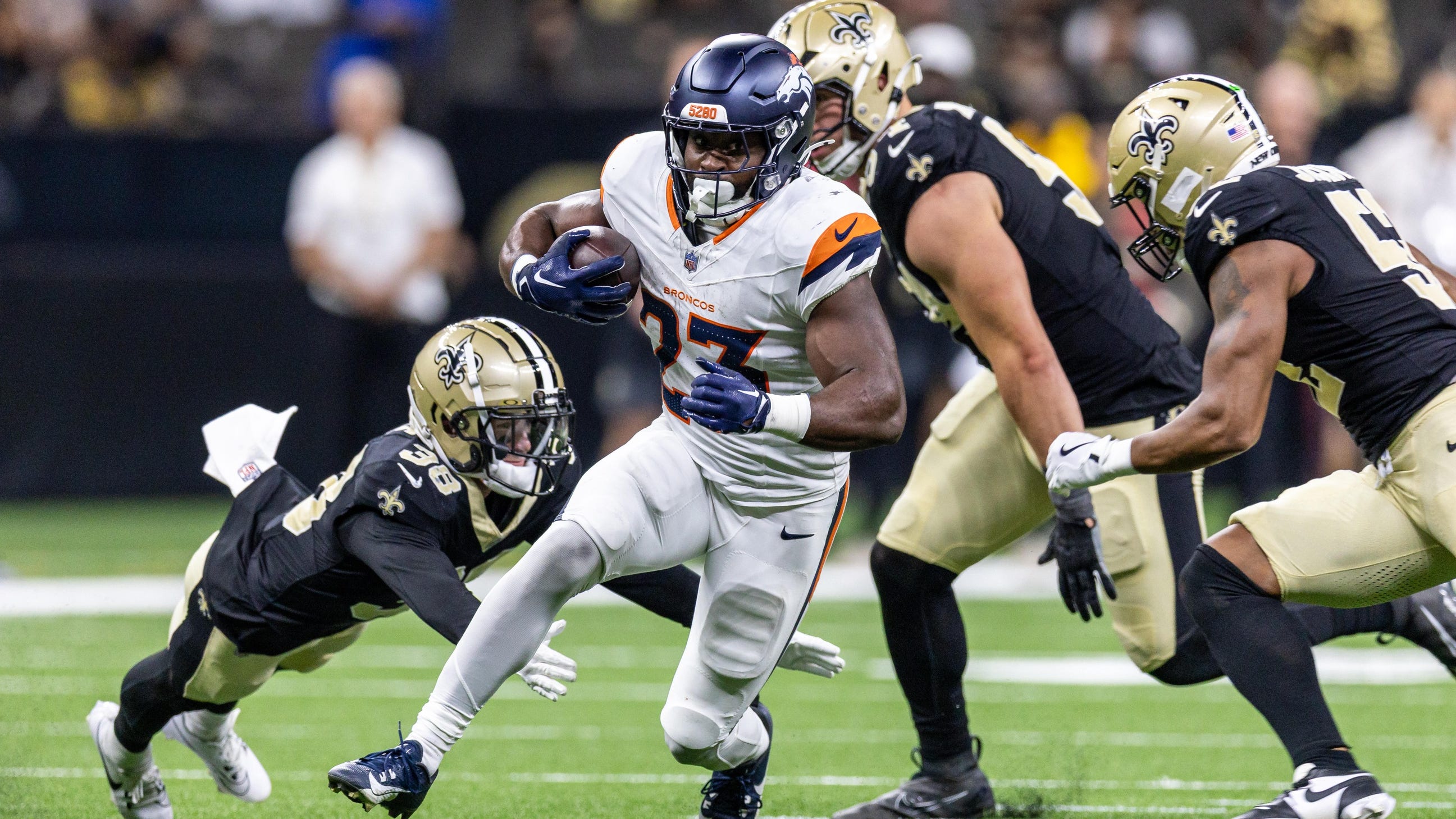 Saints sign RB depth amid rash of injuries; Erik McCoy, Kendre Miller to IR