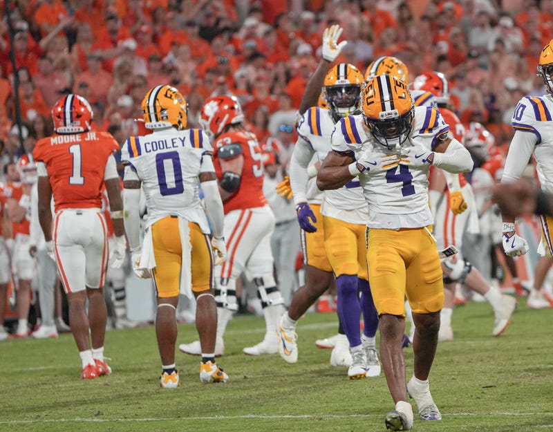 LSU defensive back Mansoor Delane