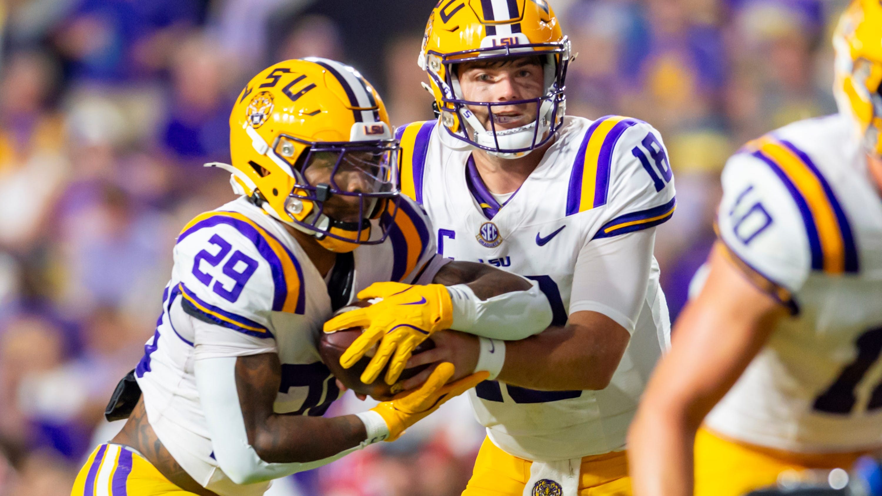 Garrett Nussmeier, Caden Durham ready to go, is LSU’s offense ready to get going?