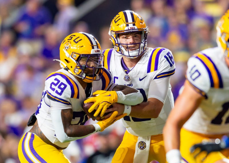 LSU's Garrett Nussmeier and Caden Durham