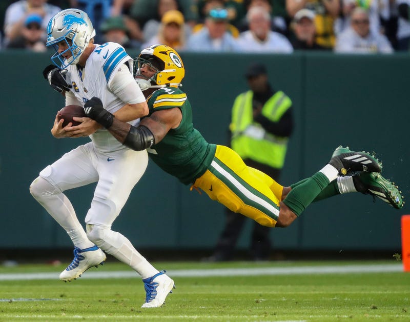 Green Bay Packers defensive end Micah Parsons (1) sacks Detroit Lions quarterback Jared Goff (16) on Sunday, September 7, 2025, at Lambeau Field in Green Bay, Wis. The Packers won the game, 27-13. Tork Mason/USA TODAY NETWORK-Wisconsin