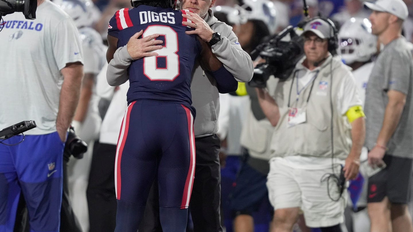 Bills reminded of what they're missing after Stefon Diggs' return to Buffalo sparks Patriots' win