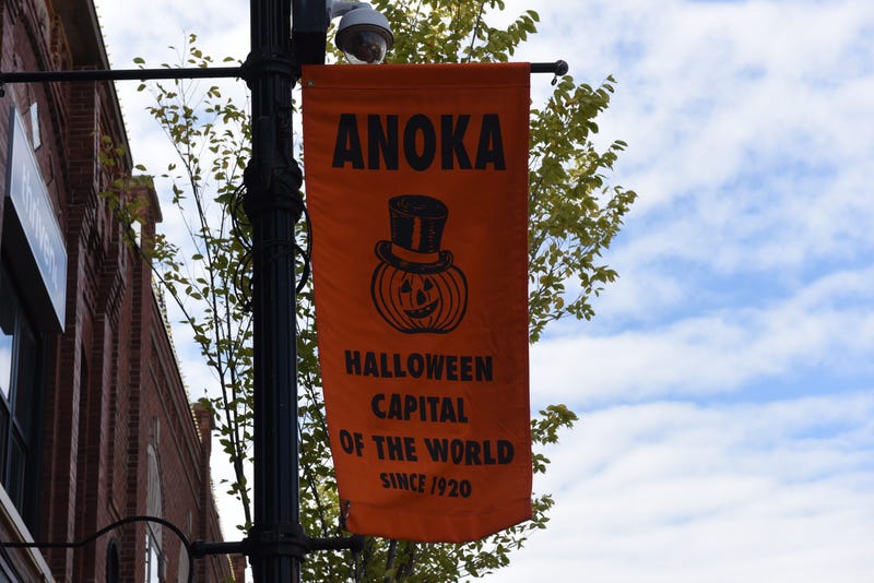 The City of Anoka's social district is now a year-round event allowing people to bring open alcohol to certain streets, sights, and establishments.
