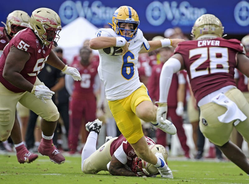 Mason Heintschel running v Florida State