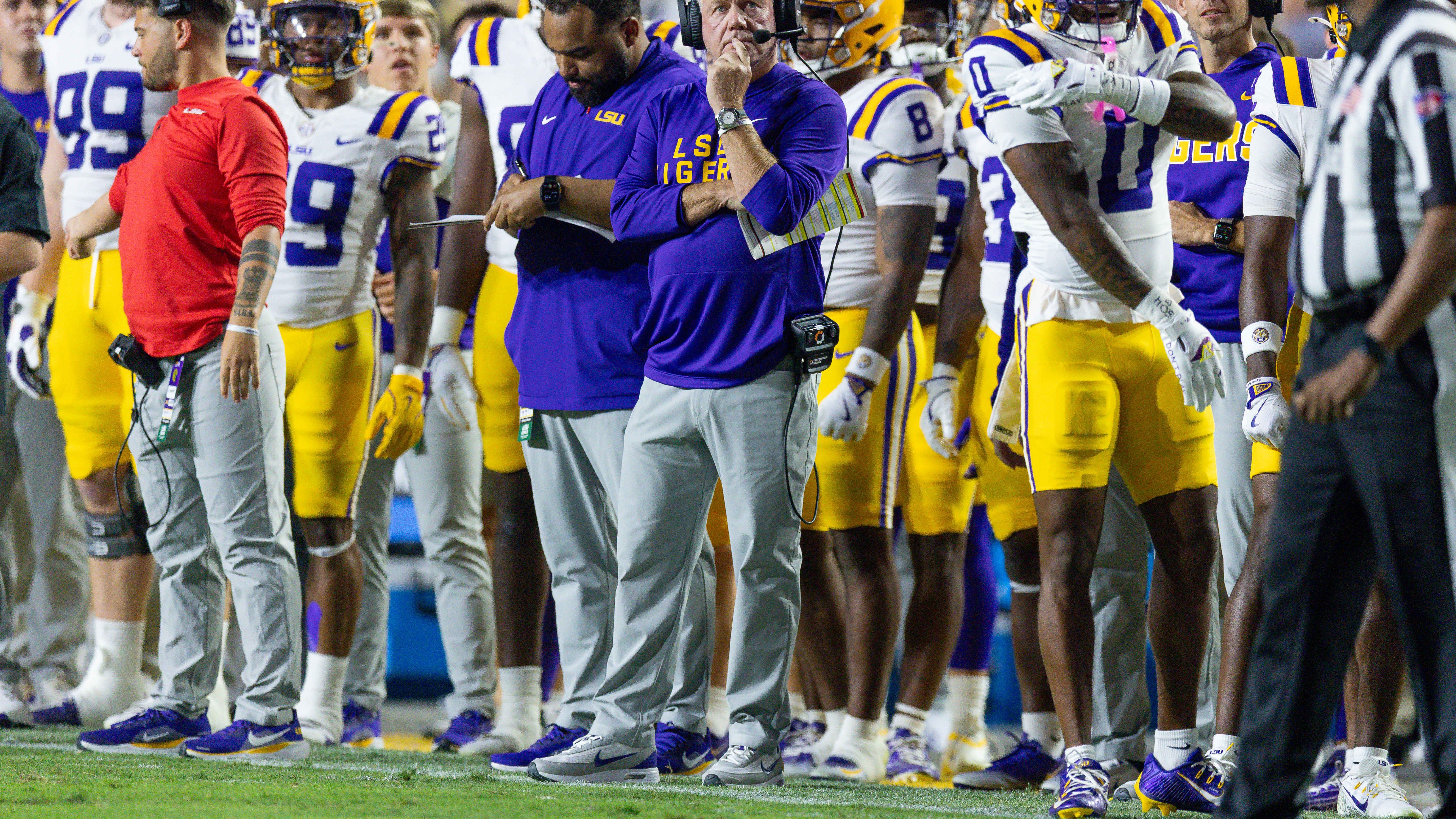 Brian Kelly encouraged by the development of the offense