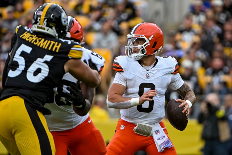 Oct 12, 2025; Pittsburgh, Pennsylvania, USA; Cleveland Browns quarterback Dillon Gabriel (8) looks to make a pass at Acrisure Stadium. Mandatory Credit: Barry Reeger-Imagn Images