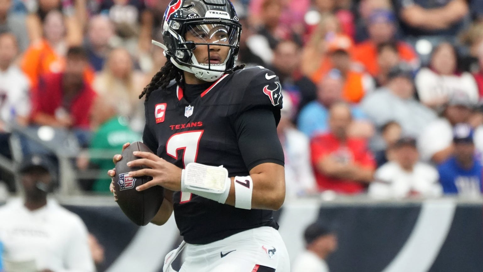 C.J. Stroud clears concussion protocol, expected to play at Colts