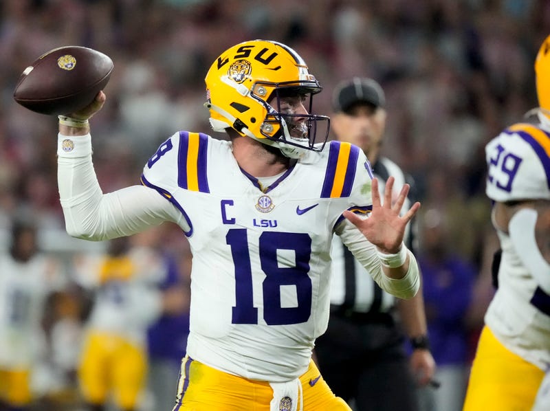 LSU quarterback Garrett Nussmeier