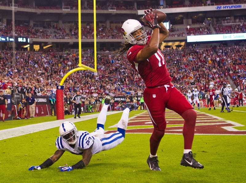 Larry Fitzgerald catching a pass